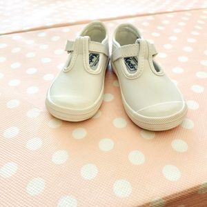 Toddlers KEDS Champion T-Strap size 4 — NEVER WORN